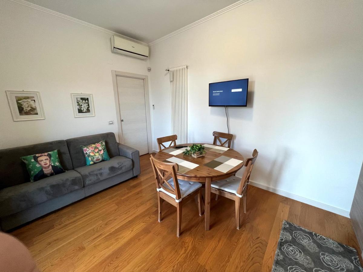 Quietandrelax In Piscina Da Giugno A Settembre Apartment Бари Екстериор снимка